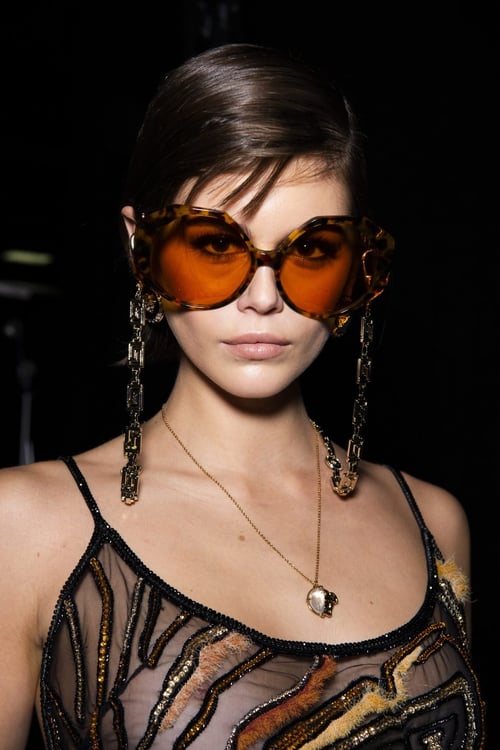 Rinnovo anticipato di Versace con Luxottica