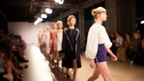 Una moda così digitale non si era mai vista