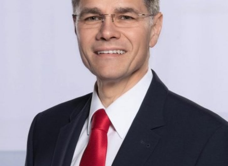 Karl Lamprecht è il nuovo Presidente e CEO di Carl Zeiss