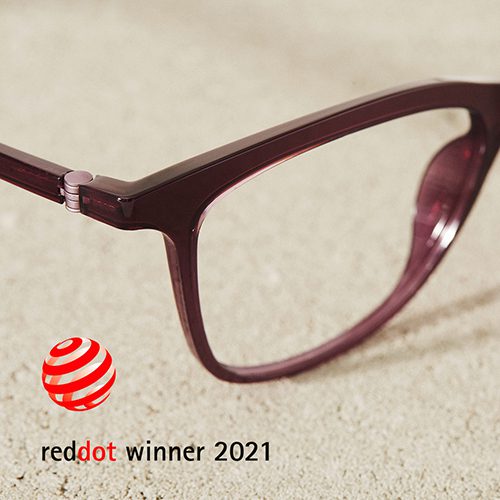 R 1000 + Titanium collection of Modo has been recognized with the Red Dot Award: Product Design 2021.