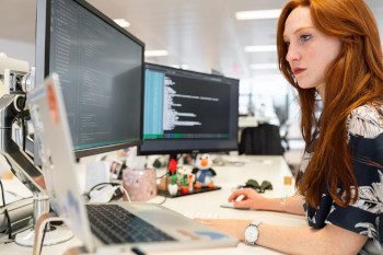Certottica punta sul potenziamento della formazione femminile.