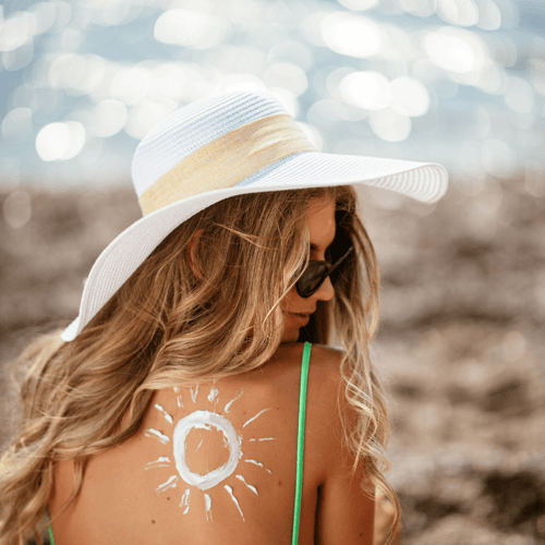 Sun, makeup, tanning lamps and outdoor environments: in summer, beauty begins with visual protection